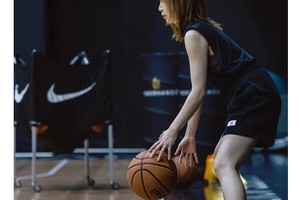 女性篮球运动员需要哪些特别的训练支持